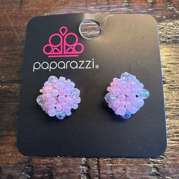 Bunches of Bubbly Pink Earrings (179) - Picture 3 of 3